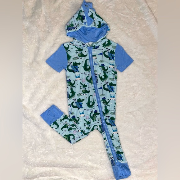 🐊Birdie bean hooded romper🐊 - Picture 6 of 13